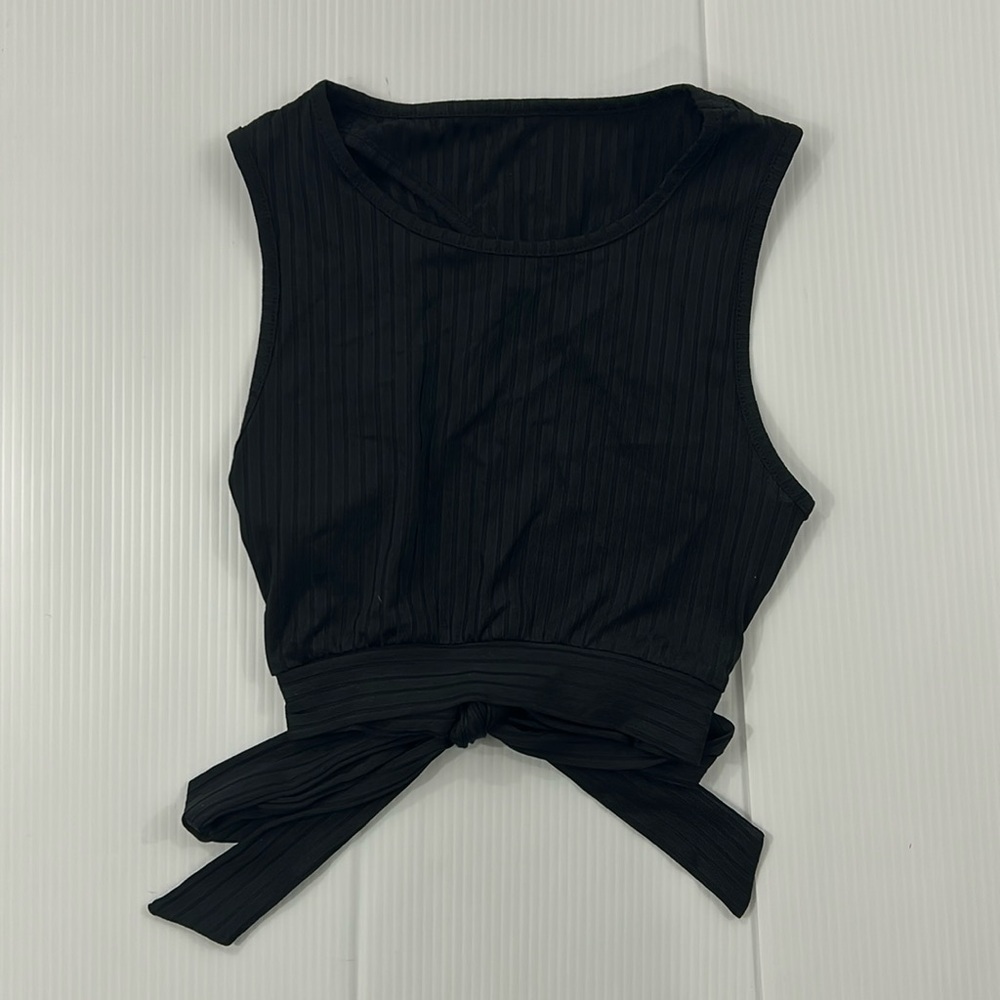 J17. SHEIN Black‎ Ribbed Tank Top (XS)
